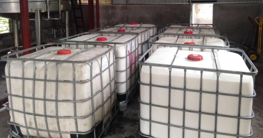 Nên dùng keo dán gỗ chuyên dụng loại nào cho ván plywood?